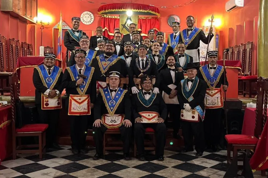 Instalación Logial 2025-2026